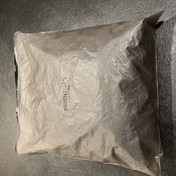 Essentials FOG All black