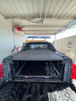 Chevy avalanche bed cover
