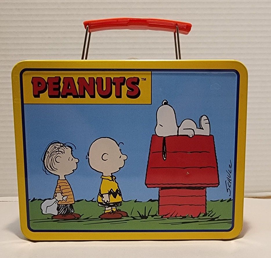 Snoopy and The Gang Metal Lunch Box