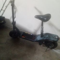 Ezip Scooter 