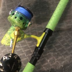 Custom Penn 704z Spinning Reel On Palmetto Custom Rod