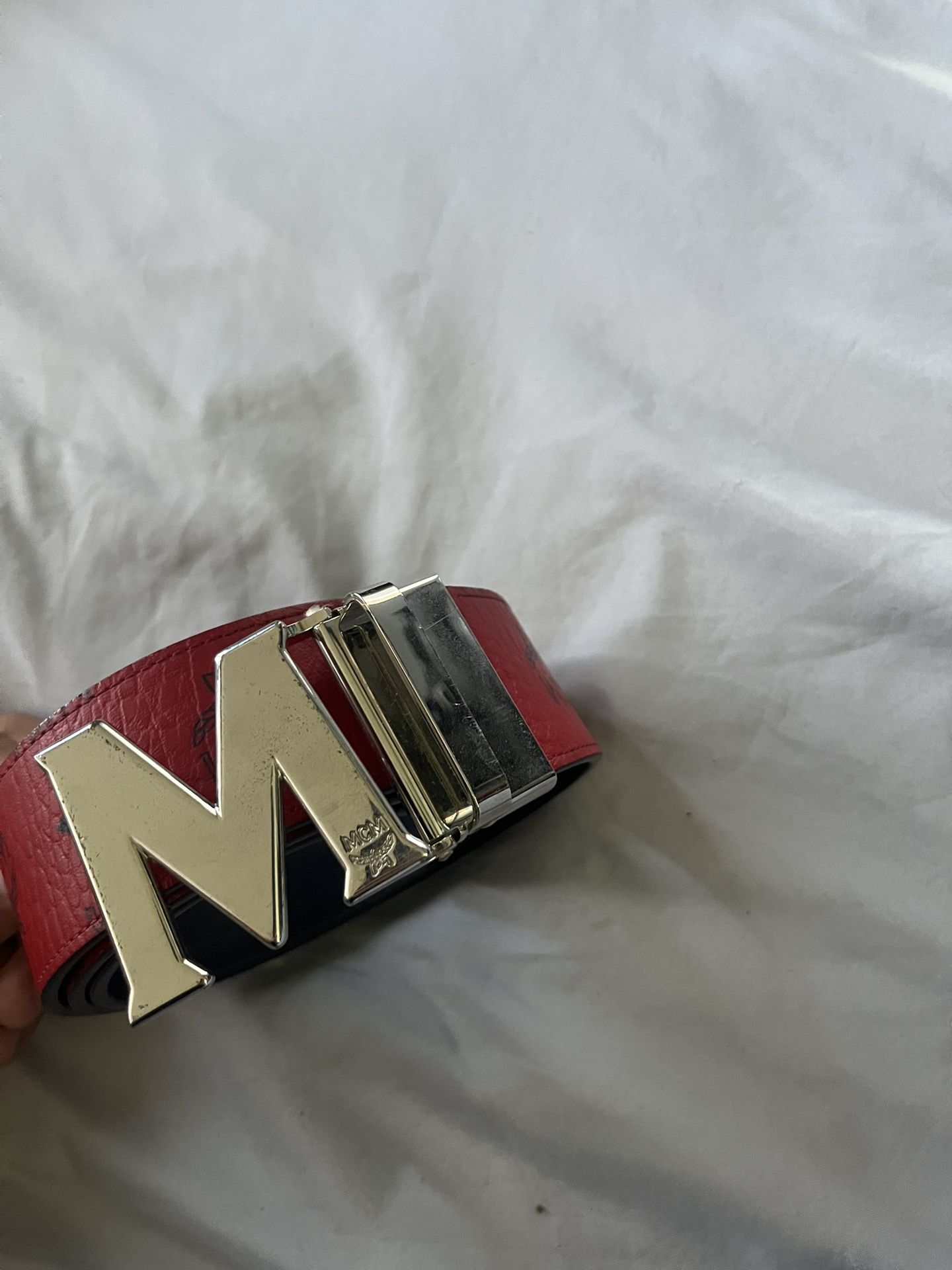 red mcm belt