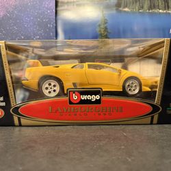 1990 Lamborghini Diablo 1:18 Scale Diecast Car. New Unopened.