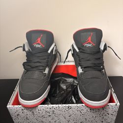 Air Jordan 4 Retro 