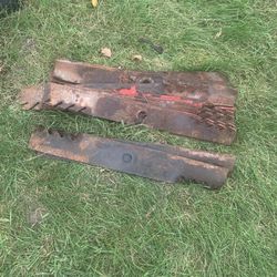 eXmark Lawn Mower Blades $5.00 Each 60”