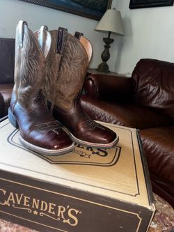 cavenders boots