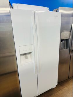 Whirpool white refrigerator