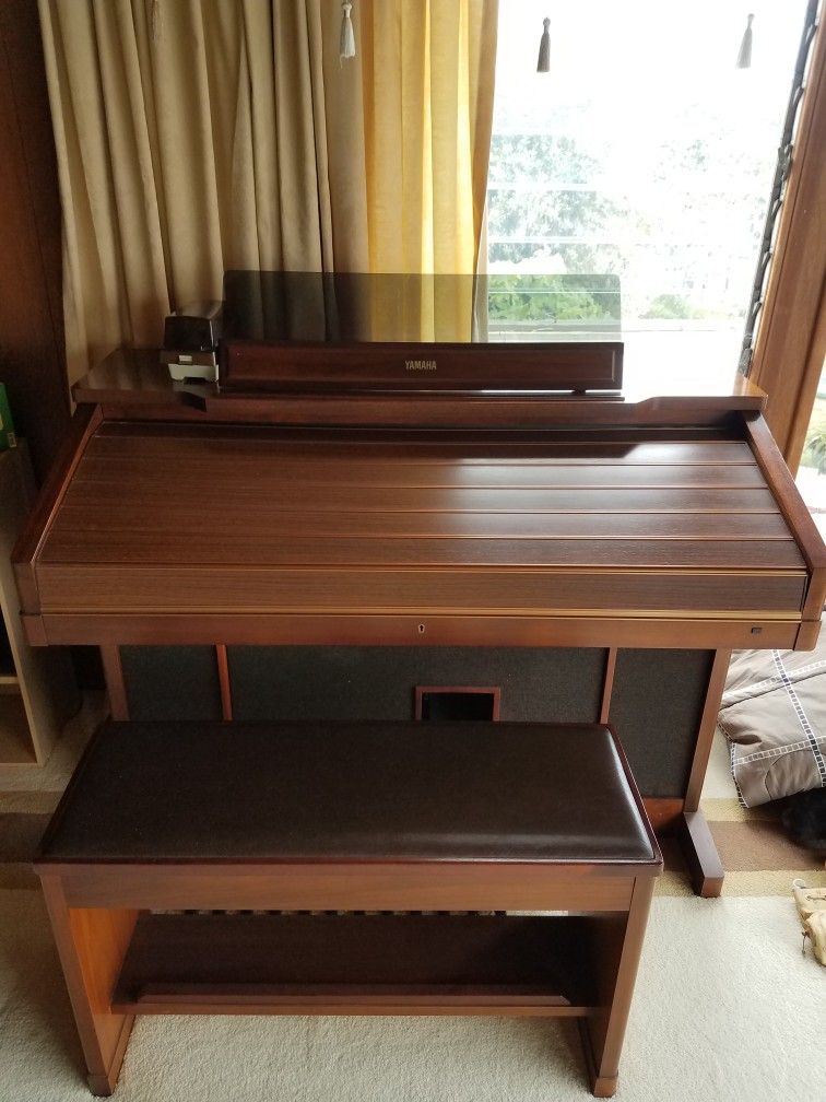 Yamaha Electone US-1 Organ