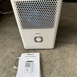 New Shinco 30 Pint Dehumidifier. You Must Pick Up.