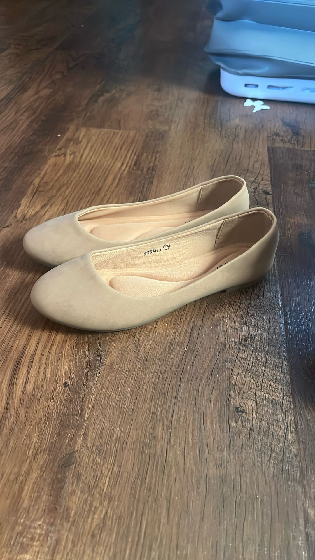 Nude Ballerina Flats