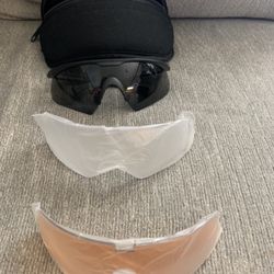 New Wiley X Sunglasses 