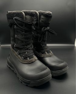 The North Face Black Winter Snow Boots