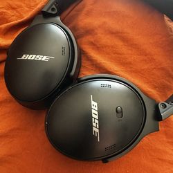 Bose Quiet Comfort Headphones