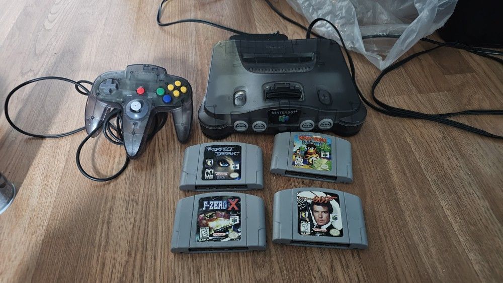  Nintendo 64 Smokey Grey Bundle