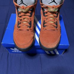 Jordan 5 Retro Dunk On Mars 2023  Size 9M/10.5W
