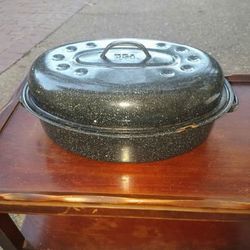 Vintage Heavy-Duty Metal Granite Ware Oval Roasting Pan with Lid – Made in USA