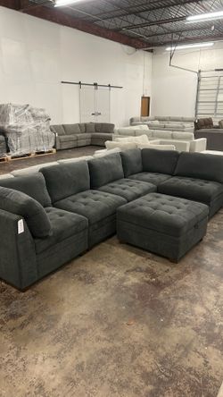 Sectional Sofa - Delivery/Financing Available