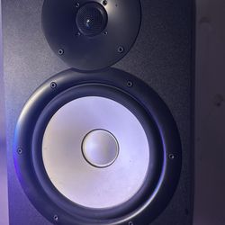 Yamaha HS8 And Subwoofer Combo