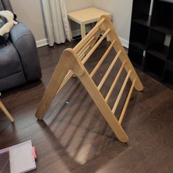 Collapsible Pikler Triangle 