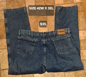 MEN'S ISOLATED WRANGLER JEANS/SIZE 42W X 32L