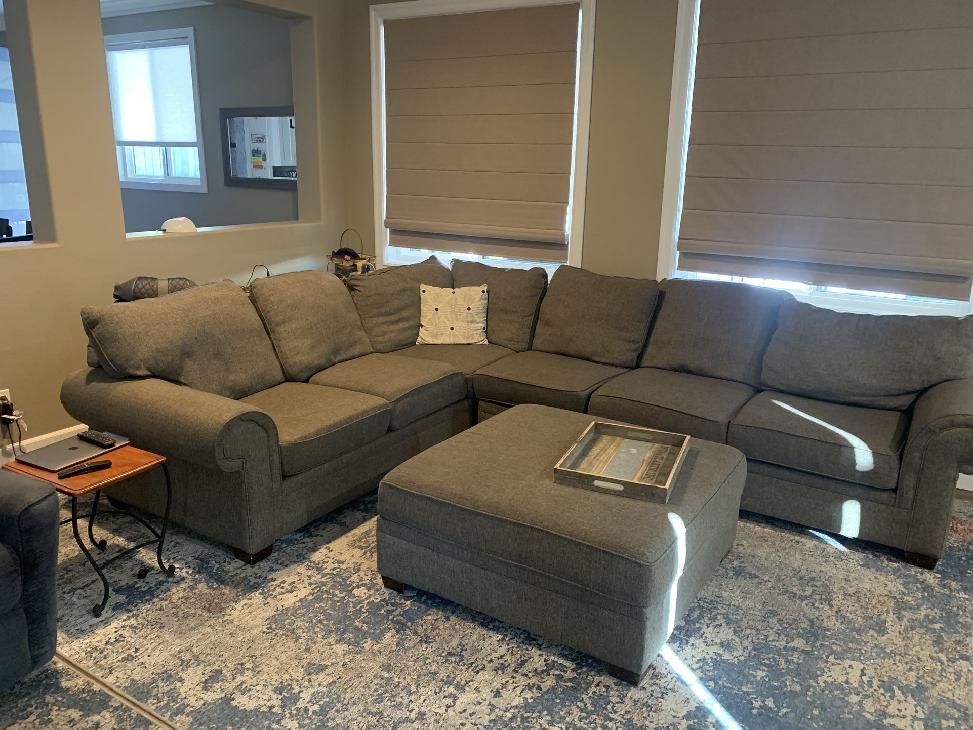 Sectional Sofas And Ottoman
