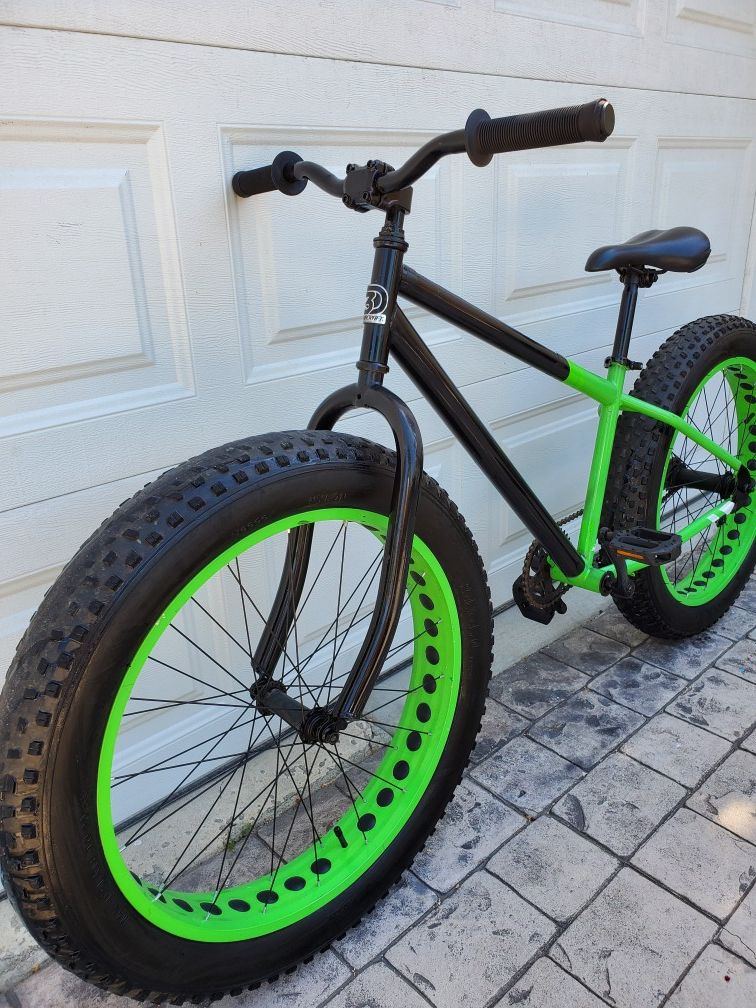 Fat tire BMX