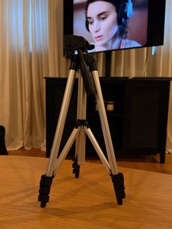 Light-weight tripod