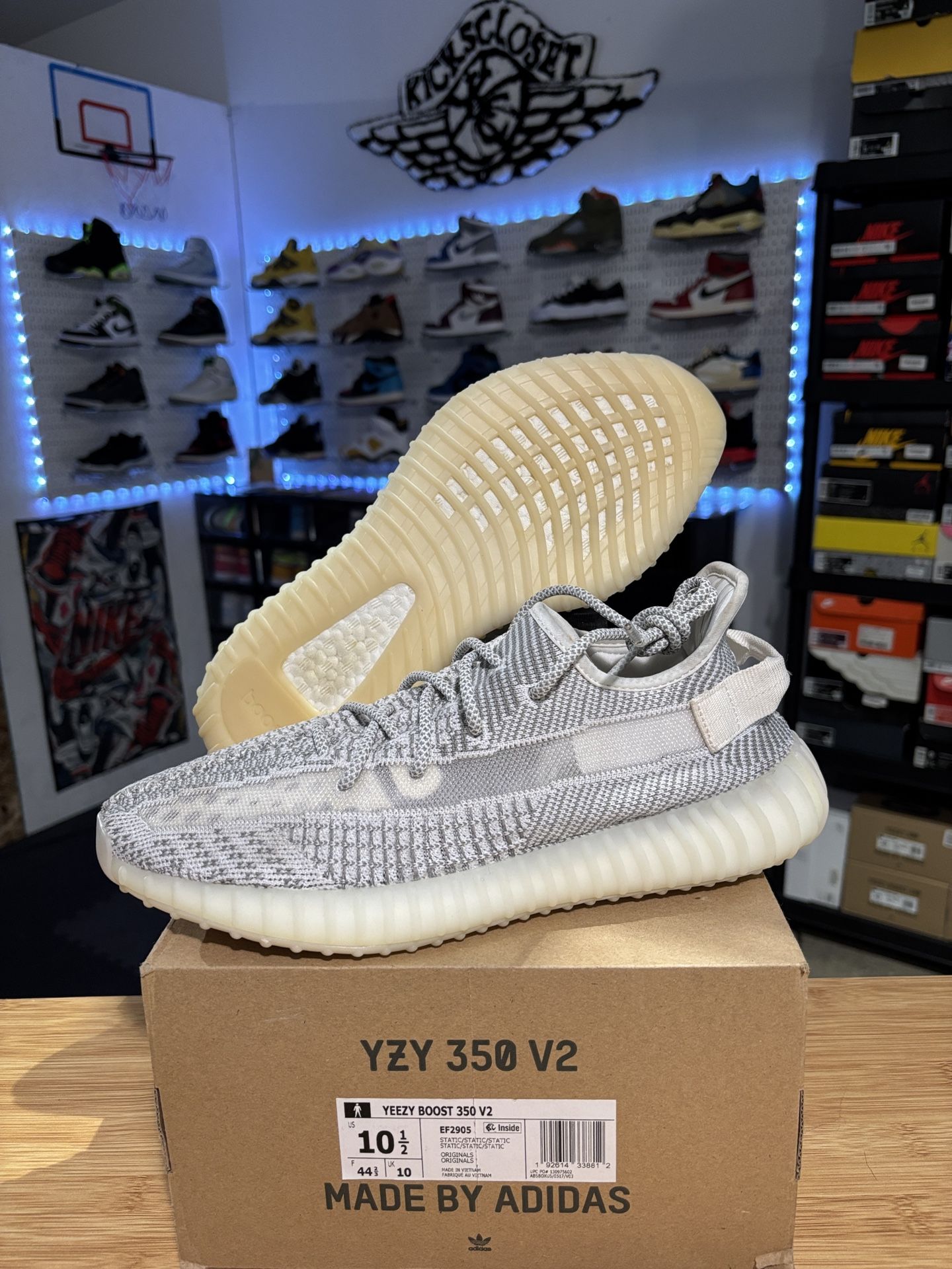 ADIDAS YEEZY 350 V2 “STATIC” SIZE 10.5