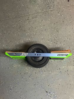 Onewheel XR Electric Skateboard 323 Miles Runs Great Tested Working