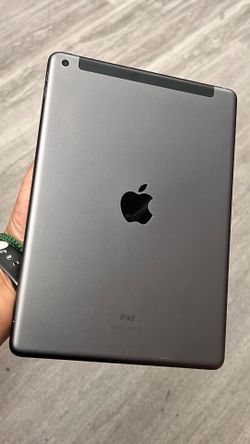 iPad 7th gen 32GB wifi & lte
