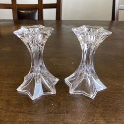 CANDLE HOLDERS 