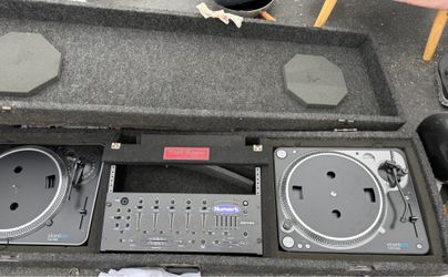 Dj equipment with hard case