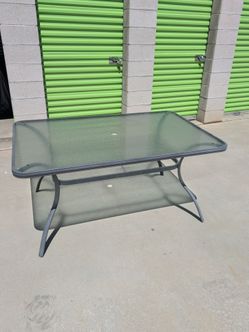 Patio table
