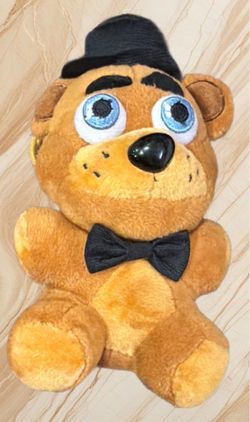 FIVE NIGHTS AT FREDDYS PLUSH WITH BACKBACK CLIP 6”STUFFED ANIMAL