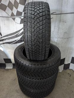 275/55r20 "Near Brand New" Federal Himalaya Inverno studded winter snow tires