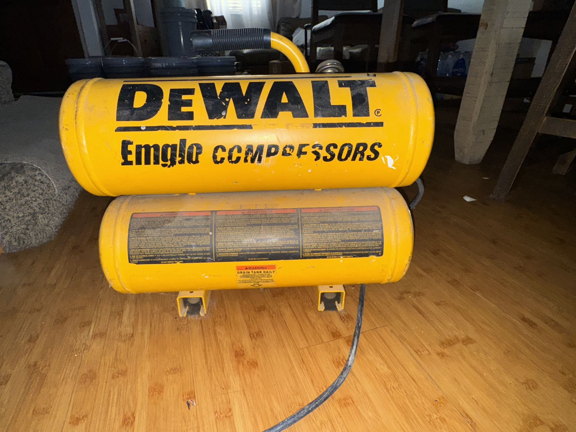 Dewalt Electric 4 Gallon Air Compressor