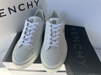 New Givenchy Menās City Sneakers Size 9 White Tennis Shoes