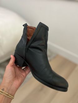Jeffrey Campbell Oriley Cutout Ankle Boot size 7