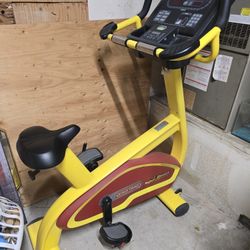 Star Trac Retro Fitness Exercise Bike