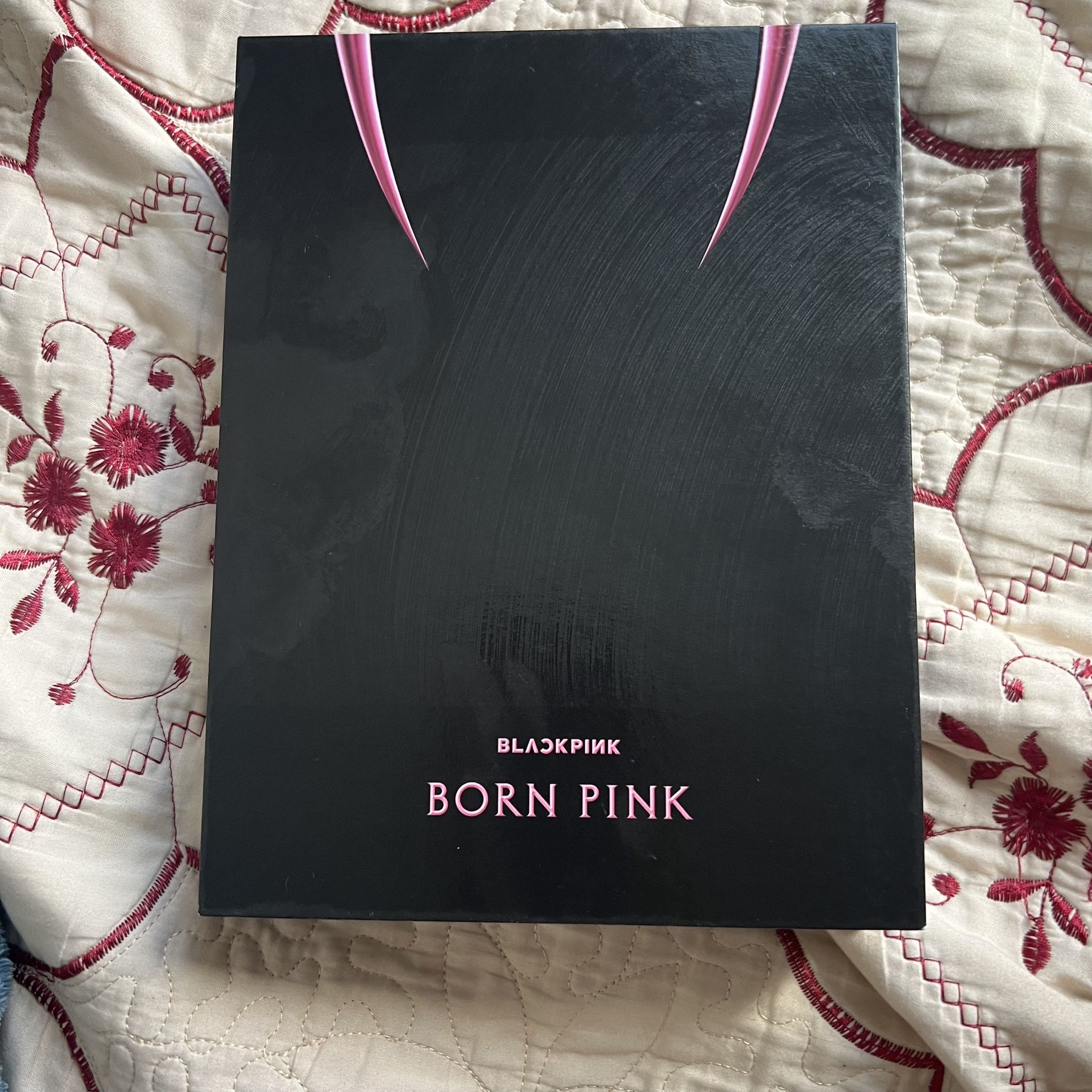 BLACKPINK BORN PINK Album