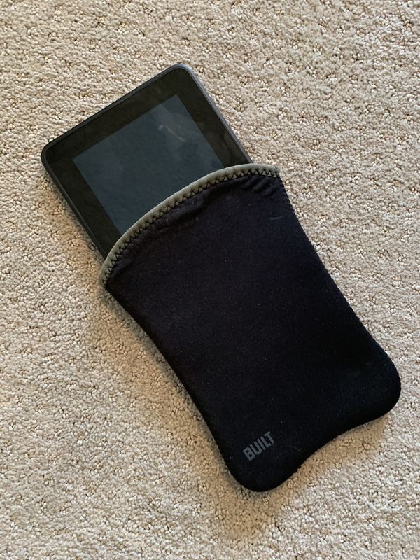 Amazon Kindle Fire v. 7.5.1 / fire tablet and case for