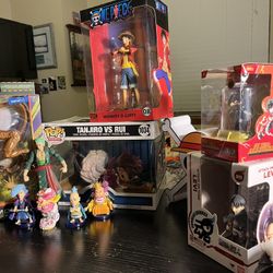 Anime Collectibles Lot (includes One Piece Night Light)