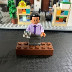 LEGO Ideas: The Office Oscar Martinez