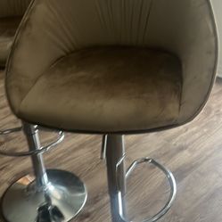 2 Barstools Cream $200