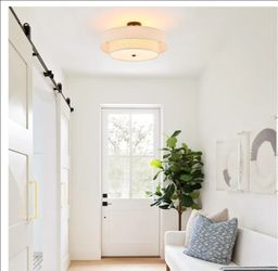 Flush mount light fixture