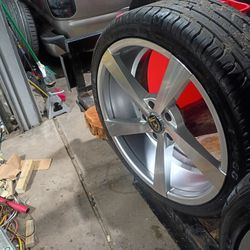 Rines  20  $1400  O Ofrezcan 