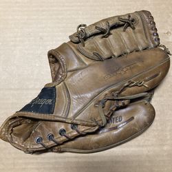 MacGregor “Willie Mays” Glove