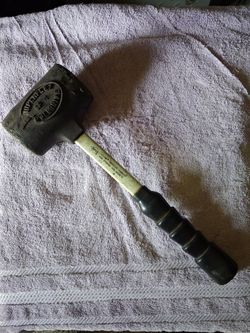 Heavy duty mallet