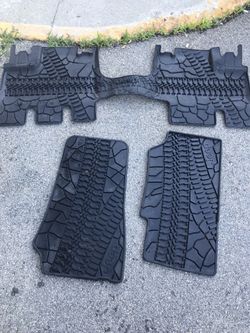 Jeep Wrangler Rugged Floor Mats