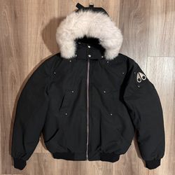 Moose knuckles Men’s Bomber jacket  Size M/L/XL